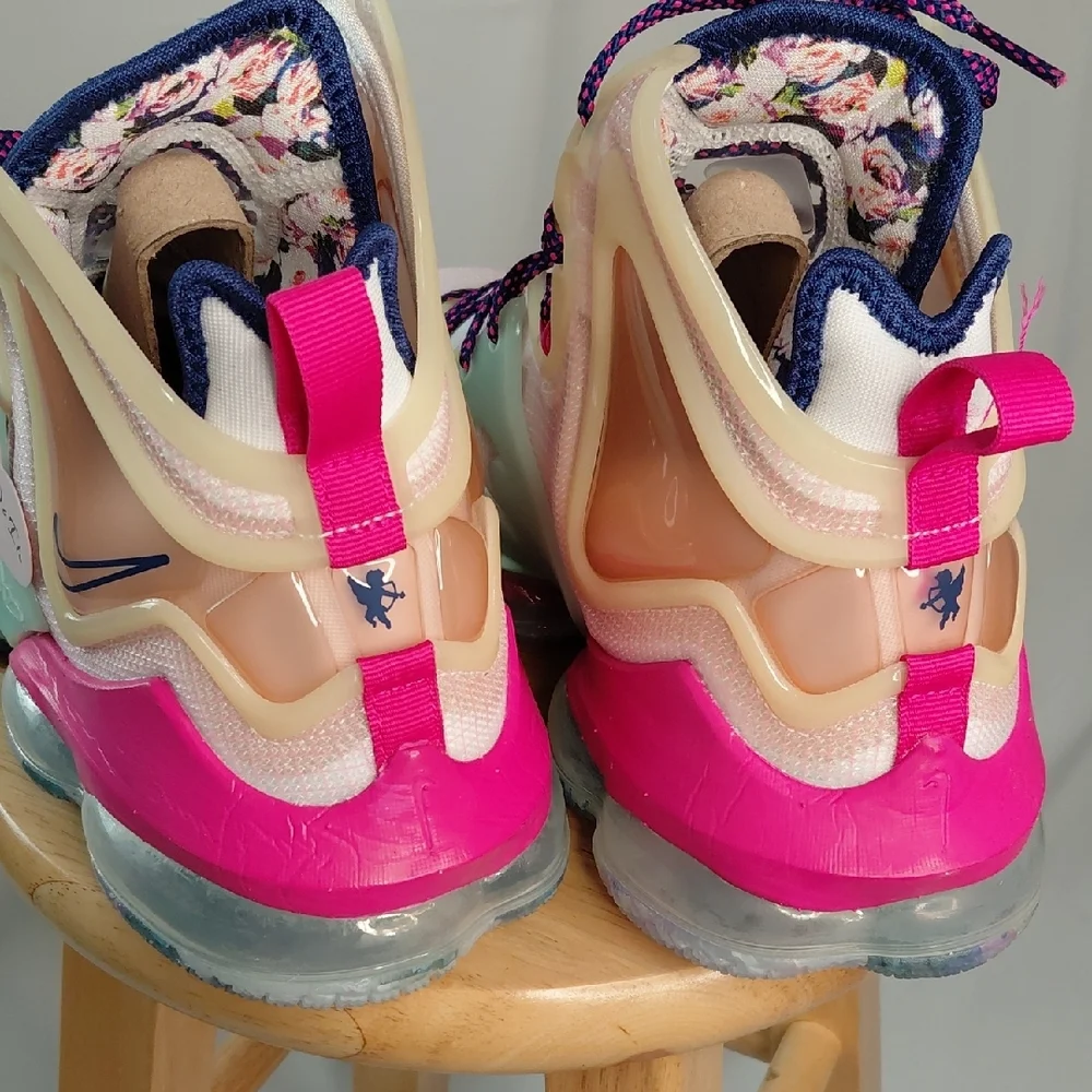 Nike Multicolor Sneakers with Pink and Mint Accents - Picture 2 of 4